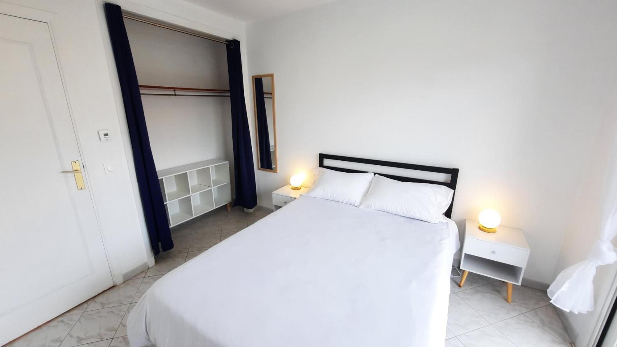 Sunny Mercury - Room In Apartment كان المظهر الخارجي الصورة